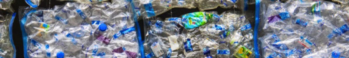 Fardos de botellas de plástico PET para reciclar